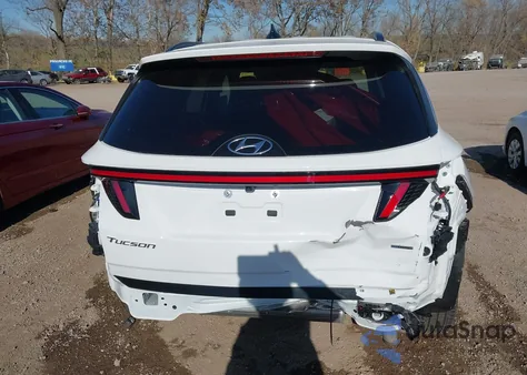 2023 Hyundai Tucson Sel z USA, uszkodzony, nr VIN 5NMJFCAEXPH271740